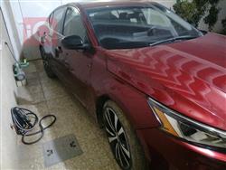 نيسان ألتيما